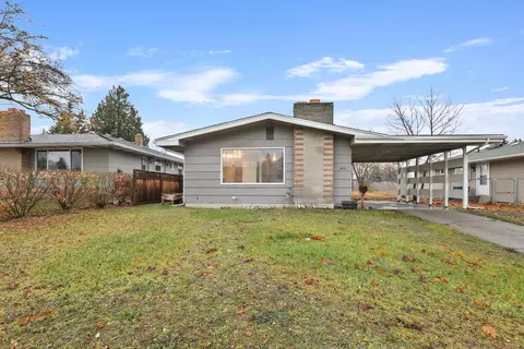 5821 N Ash St, Spokane, WA 99205