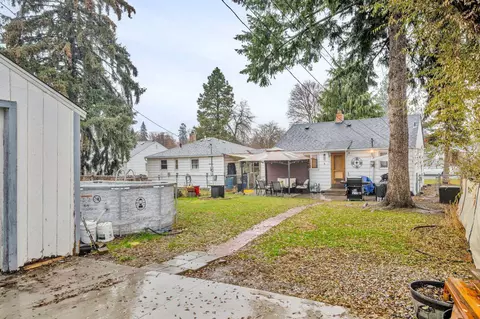 628 E Crown Ave, Spokane, WA 99207 photo 13