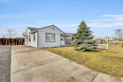 630 S Lawson St, Airway Heights, WA 99001