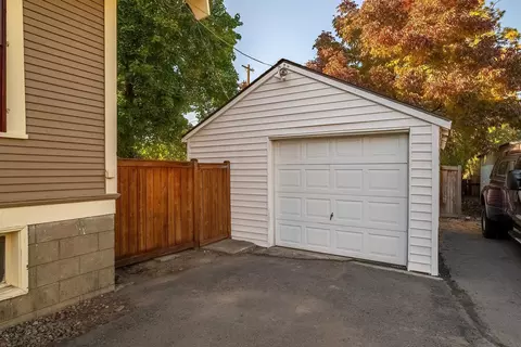 709 E 36th Ave, Spokane, WA 99203 photo 5