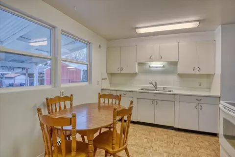 Kitchen - 547 E Broad Ave, Spokane, WA 99207 photo 2 of 5