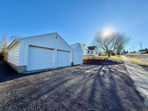 709 Gregor St, Colton, WA 99113 photo 23