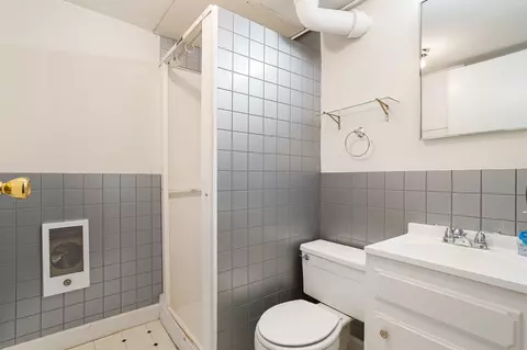 Bath - 1023 E Walton Ave, Spokane, WA 99207 photo 1 of 2
