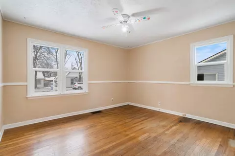 Bedroom - 1023 E Walton Ave, Spokane, WA 99207 photo 1 of 5