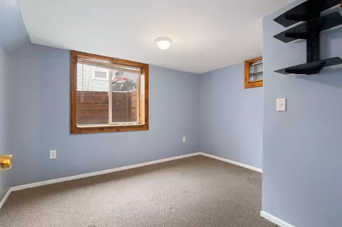 Bedroom - 1023 E Walton Ave, Spokane, WA 99207 photo 5 of 5
