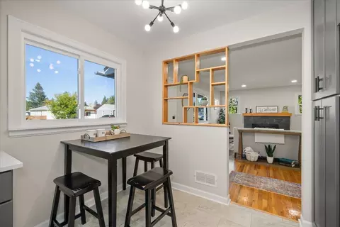 1102 E 38th Ave, Spokane, WA 99203 photo 10