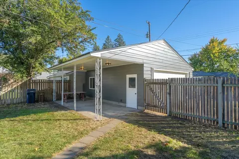 1102 E 38th Ave, Spokane, WA 99203 photo 25