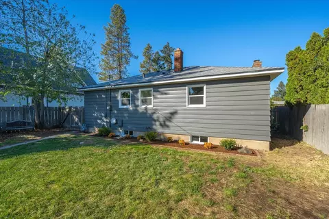 1102 E 38th Ave, Spokane, WA 99203 photo 24