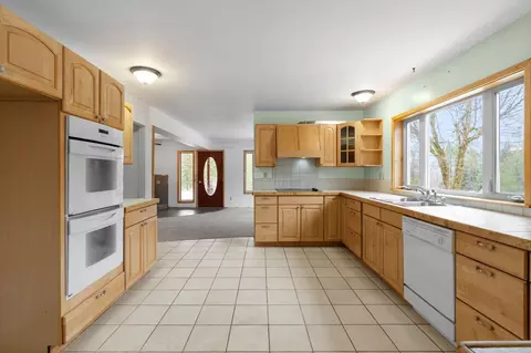 Kitchen - 2122 Danforth Rd, Usk, WA 99180 photo 4 of 4