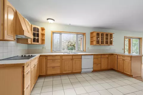 Kitchen - 2122 Danforth Rd, Usk, WA 99180 photo 1 of 4