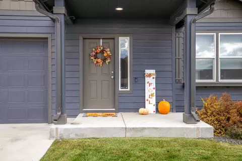 14517 Everett Ct, Spokane, WA 99216 photo 2