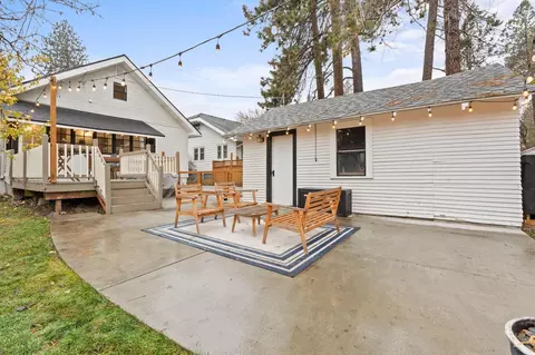Exterior - 1007 E 17th Ave, Spokane, WA 99203 photo 5 of 8