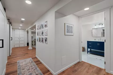 Entry Way - 1007 E 17th Ave, Spokane, WA 99203 photo 4 of 4