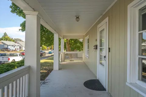 304 E Broad Ave, Spokane, WA 99207 photo 6