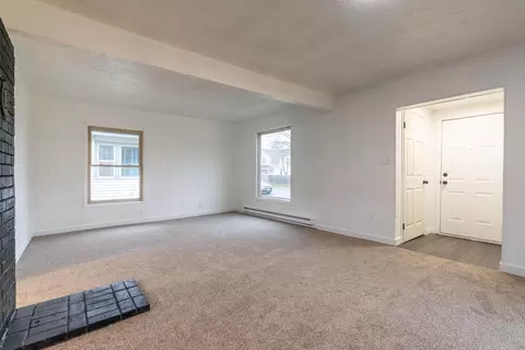 Living - 720 E Montgomery Ave, Spokane, WA 99207 photo 1 of 3