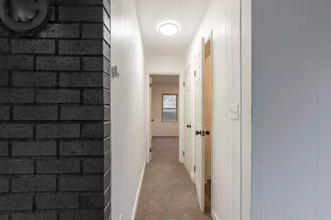 Entry Way - 720 E Montgomery Ave, Spokane, WA 99207 photo 4 of 5