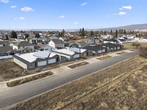 1715 N Selkirk Rd, Spokane Valley, WA 99016