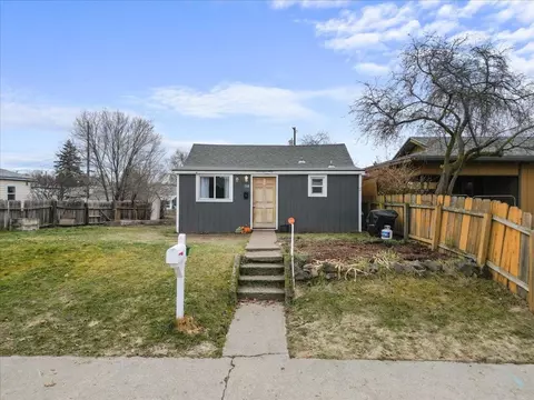 1518 Everett Ave, Spokane, WA 99207
