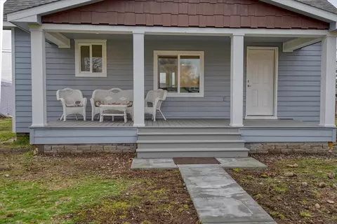 Exterior - 3824 E Grace Ave, Spokane, WA 99217 photo 2 of 9
