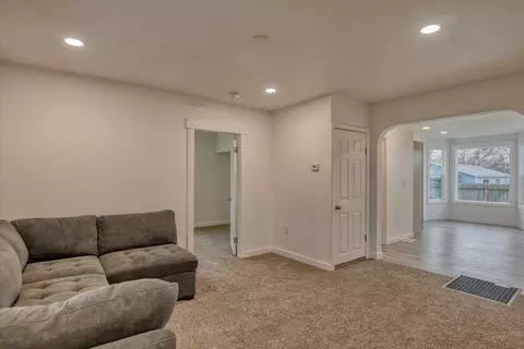 Living - 3824 E Grace Ave, Spokane, WA 99217 photo 1 of 3