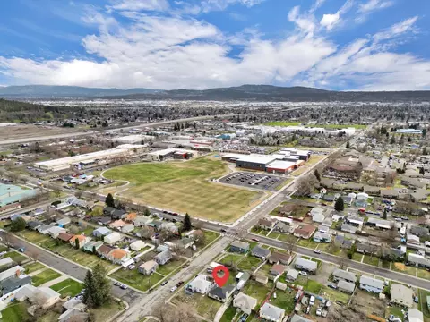 2424 E Longfellow Ave, Spokane, WA 99207 photo 27