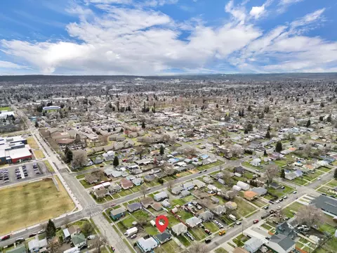 2424 E Longfellow Ave, Spokane, WA 99207 photo 21