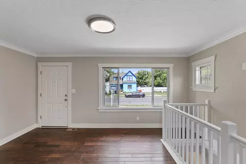 Living - 2308 E 5th Ave, Spokane, WA 99202 photo 2 of 2