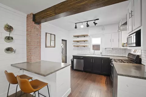 Kitchen - 1004 E Walton Ave, Spokane, WA 99207 photo 1 of 4