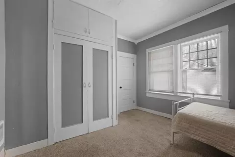 Bedroom - 1004 E Walton Ave, Spokane, WA 99207 photo 4 of 6