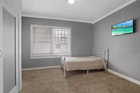 Bedroom - 1004 E Walton Ave, Spokane, WA 99207 photo 3 of 6