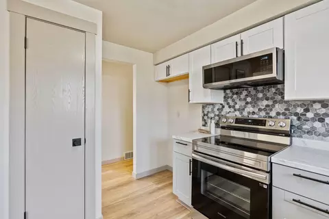 3929 E 9th Ave, Spokane, WA 99202 photo 25