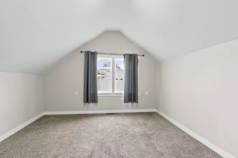 Bedroom - 1019 E Central Ave, Spokane, WA 99208 photo 6 of 7