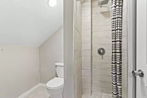 Bath - 1019 E Central Ave, Spokane, WA 99208 photo 3 of 4