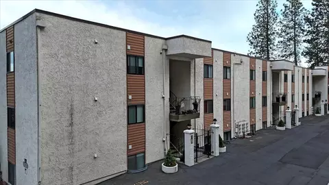 6525 N Austin Rd #106, Spokane, WA 99208