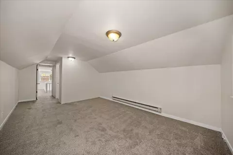 Bedroom - 628 E 20th Ave, Spokane, WA 99203 photo 5 of 5