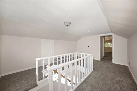 Entry Way - 628 E 20th Ave, Spokane, WA 99203 photo 3 of 3