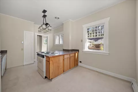 Kitchen - 628 E 20th Ave, Spokane, WA 99203 photo 5 of 5