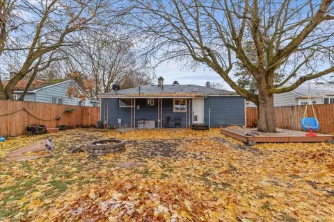 Exterior - 615 E Dalke Ave, Spokane, WA 99208 photo 3 of 6