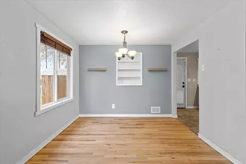 Living - 615 E Dalke Ave, Spokane, WA 99208 photo 8 of 8