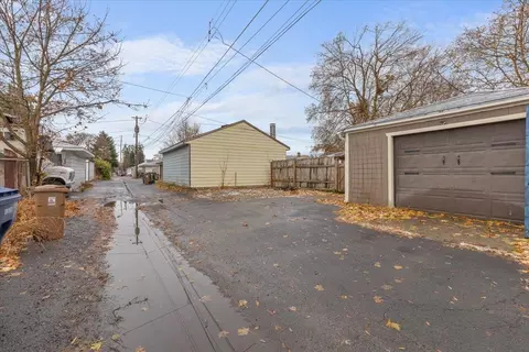 Exterior - 615 E Dalke Ave, Spokane, WA 99208 photo 5 of 6