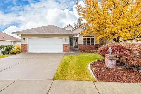 7710 E Woodland Ln, Spokane, WA 99212
