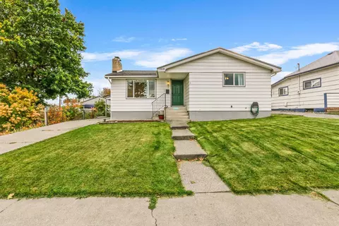 Exterior - 2808 E Rowan Ave, Spokane, WA 99217 photo 2 of 5