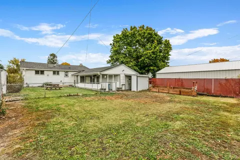 Exterior - 2808 E Rowan Ave, Spokane, WA 99217 photo 4 of 5