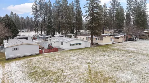 15013 N Surrey Ln, Mead, WA 99021