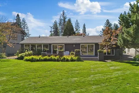1107 E 54th Ave, Spokane, WA 99223