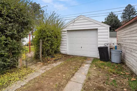 514 E Hoffman Ave, Spokane, WA 99207 photo 30