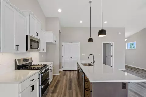 7126 E Beverly Ave, Spokane, WA 99212 photo 9