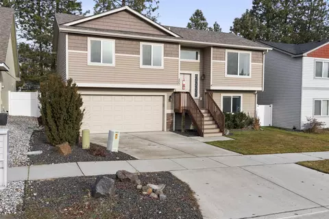 Exterior - 807 E Silver Pine Rd, Colbert, WA 99005 photo 3 of 11