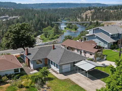2121 N Hemlock St, Spokane, WA 99205