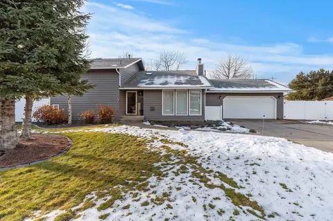5702 S Ferrall St, Spokane, WA 99223